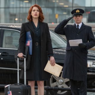 My grandfather died with full military honors, my parents inherited the estate and the money, and all I got was one envelope and my father’s cold little laugh—until I landed in London with a one-way ticket, stepped into the rain outside Heathrow, and saw a uniformed driver holding a sign with my name like my grandfather had sent me on one last mission nobody in my family saw coming.
